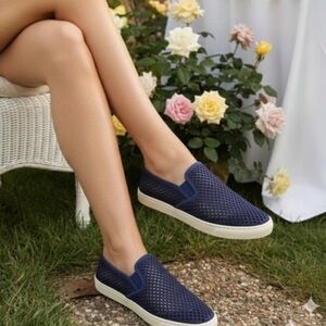 Tory Burch Perforated Navy Blue Leather Slip On Flats Loafers Size 8